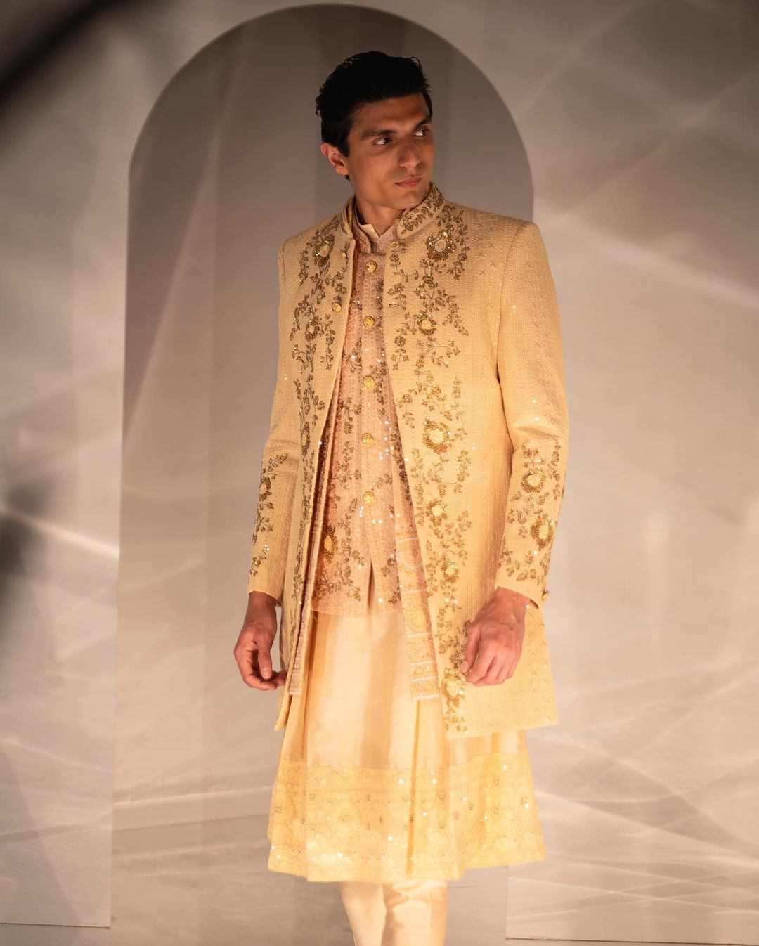 Floral Fantasy: Gold & Pitch Indo-Western