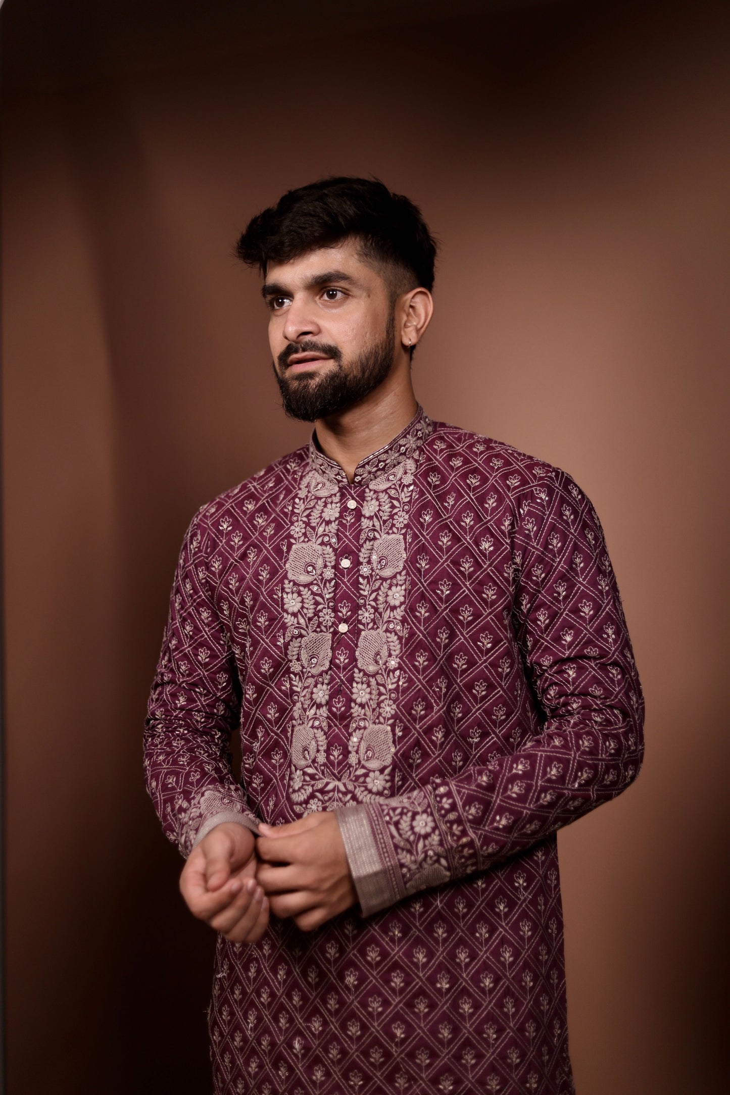 Elegant Purple Kurta With White Embroidery