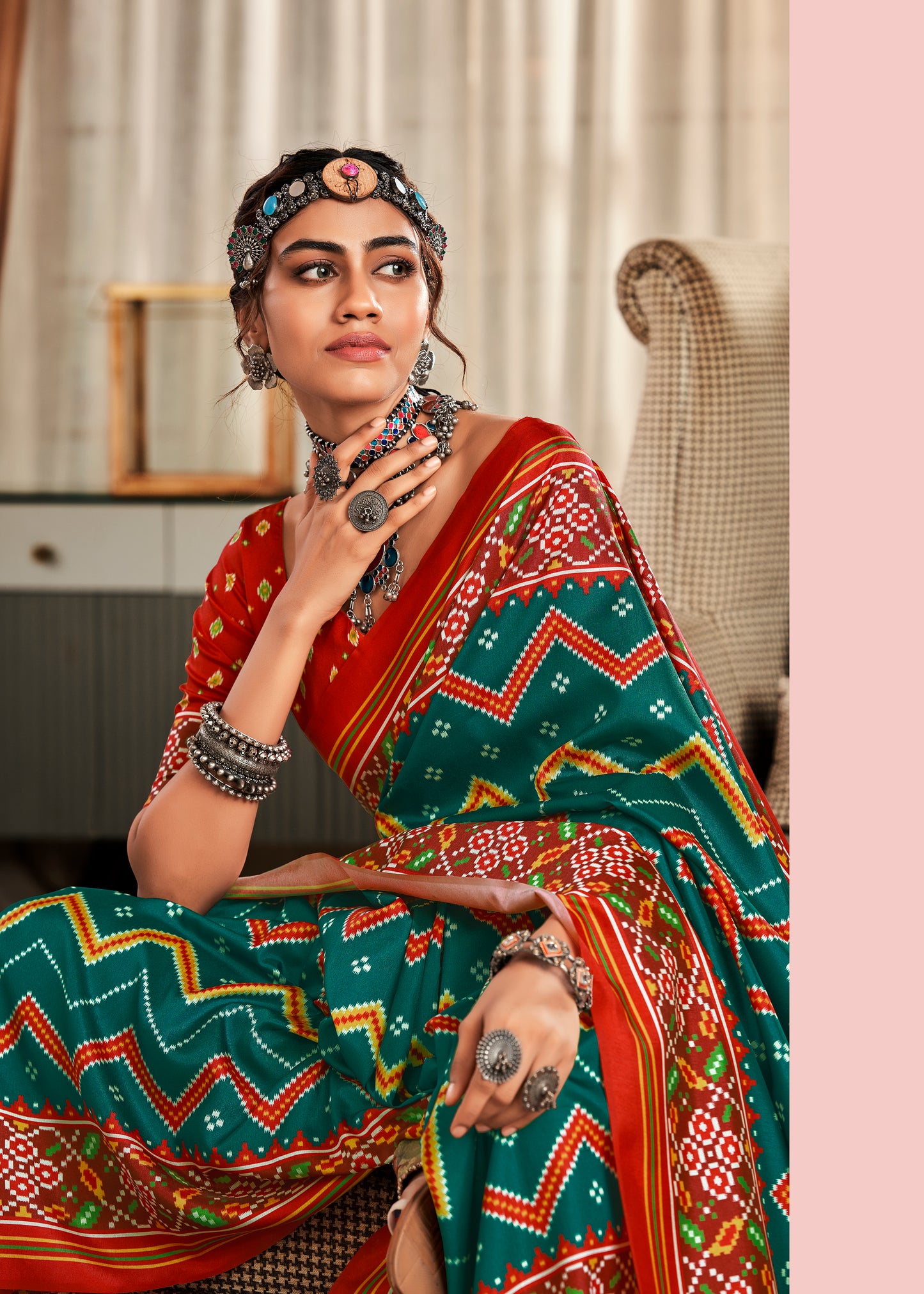 Pleasurable Rama Patola Silk Saree