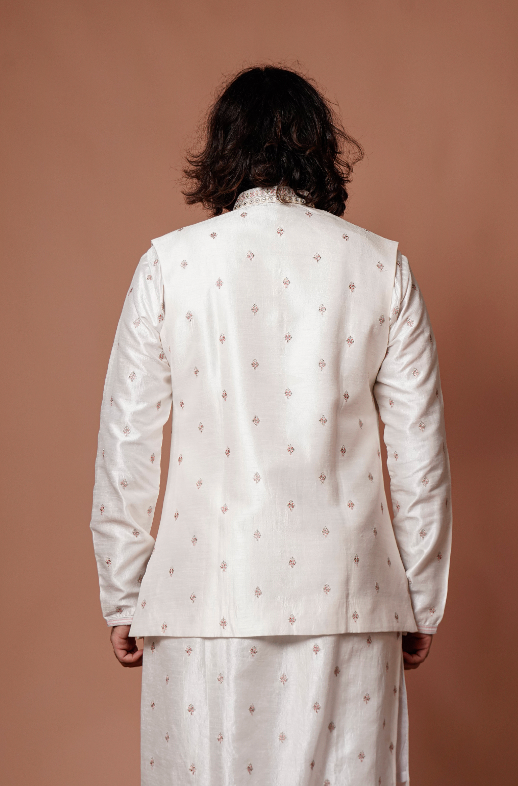 White Jacket Kurta Set With Sequin Embellishment