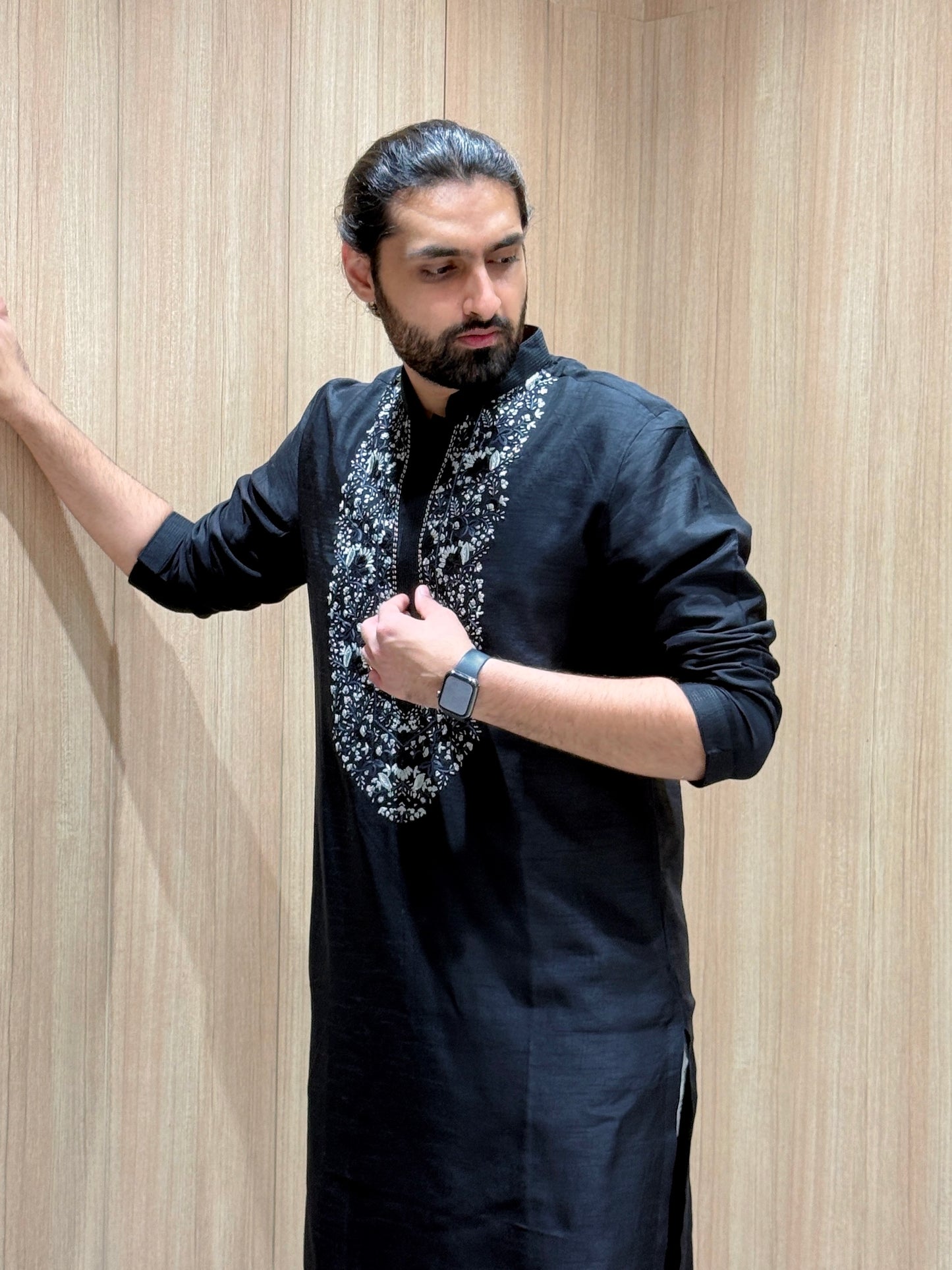 Black Embroidered Kurta with White Pajama and Thread Work Detailing