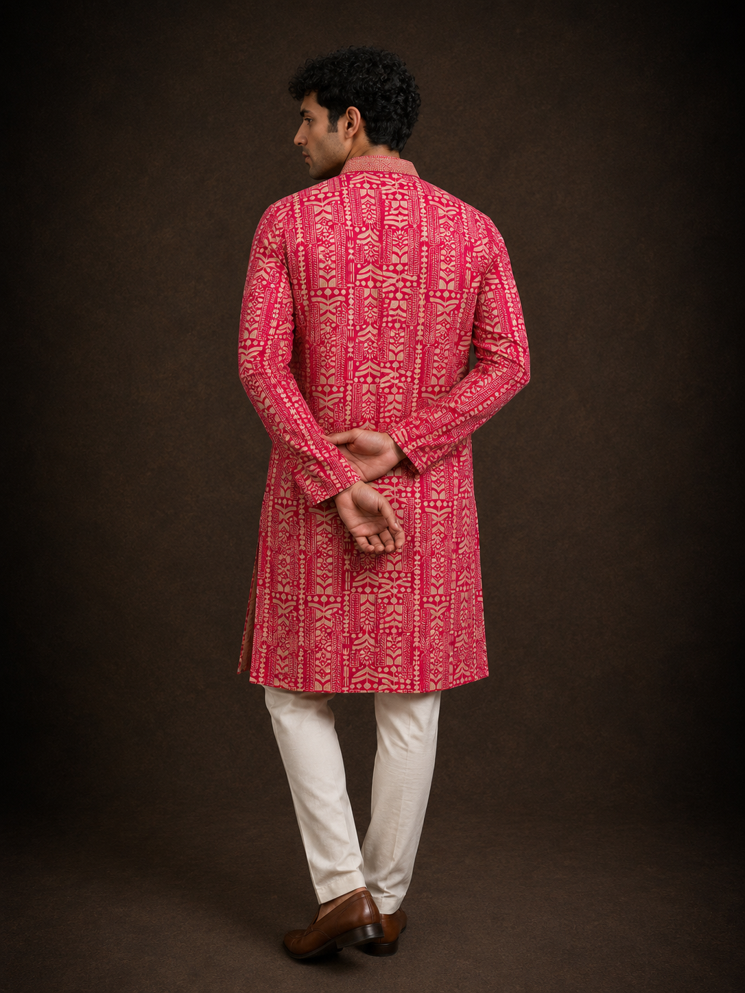 Coral Pink Tribal Printed Kurta with Ethnic Geometric Pattern