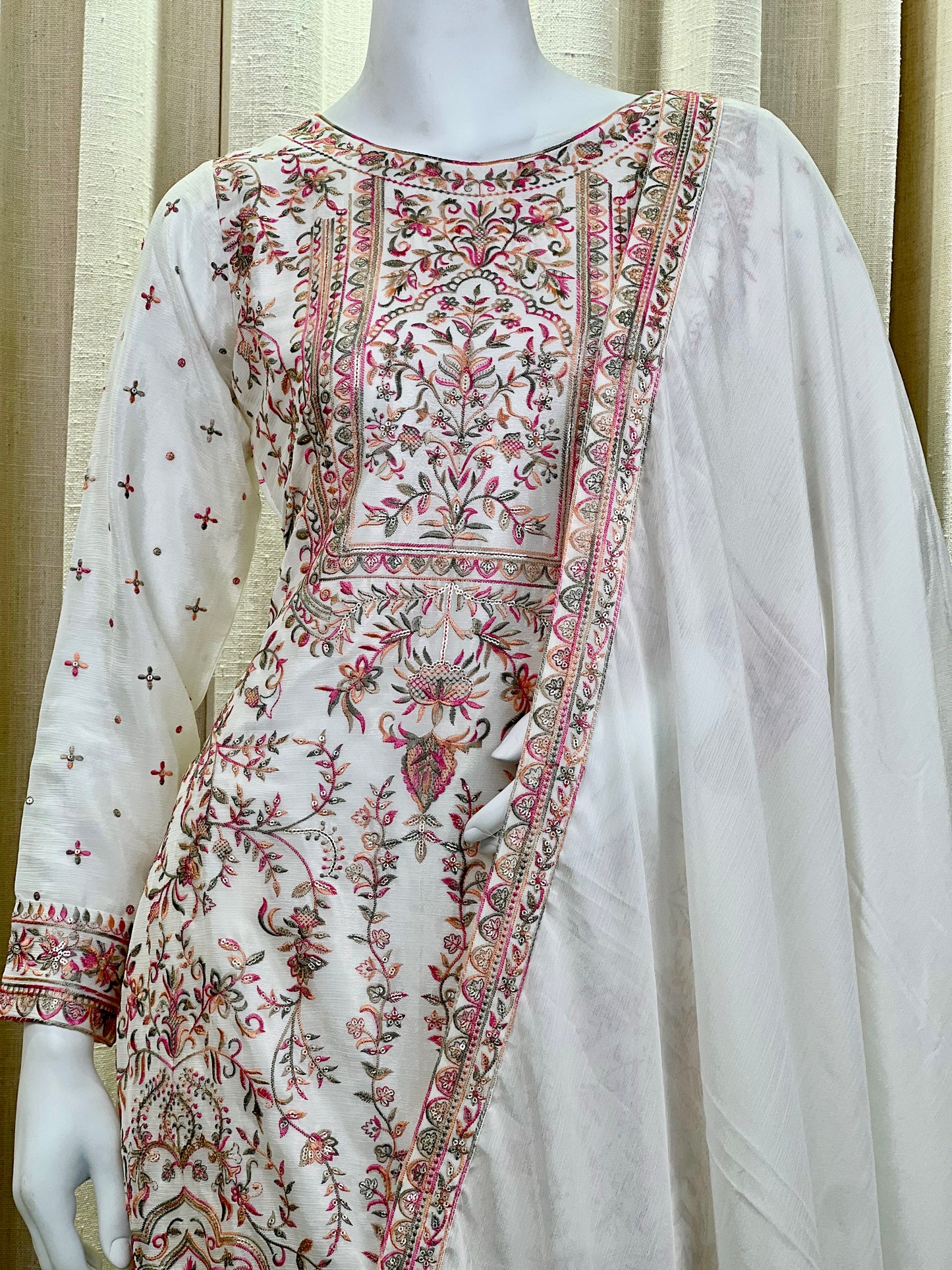 Ivory White Embroidered Kurti Set with Subtle Sequin Accents