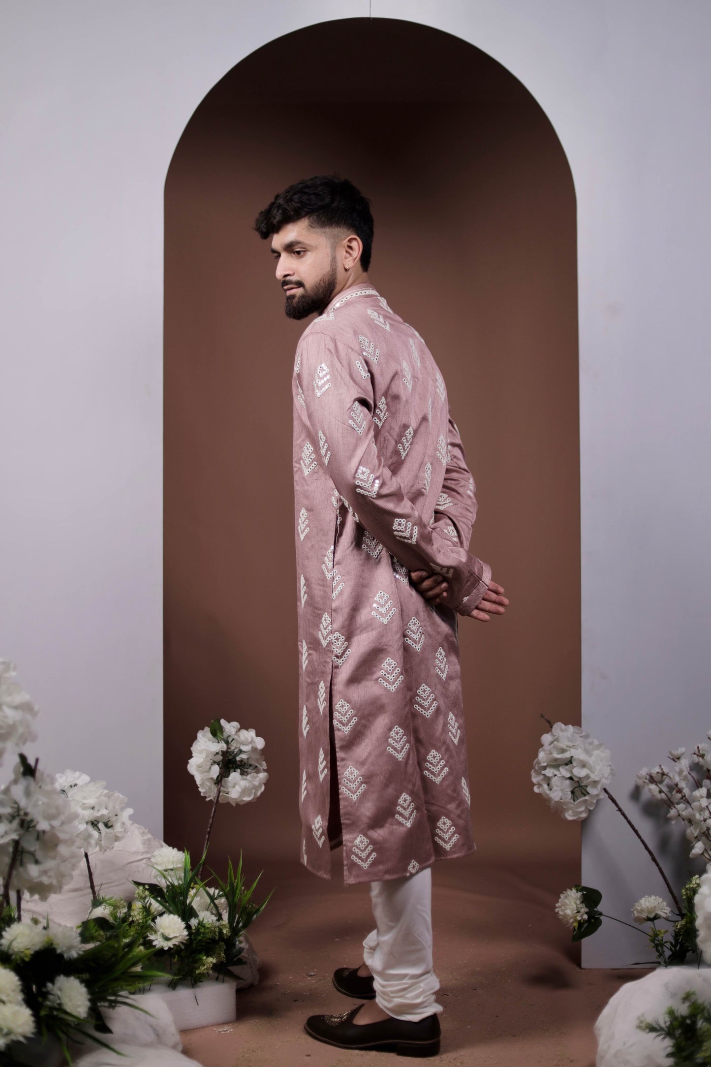 Peach Kurta With Intricate Mirror Work
