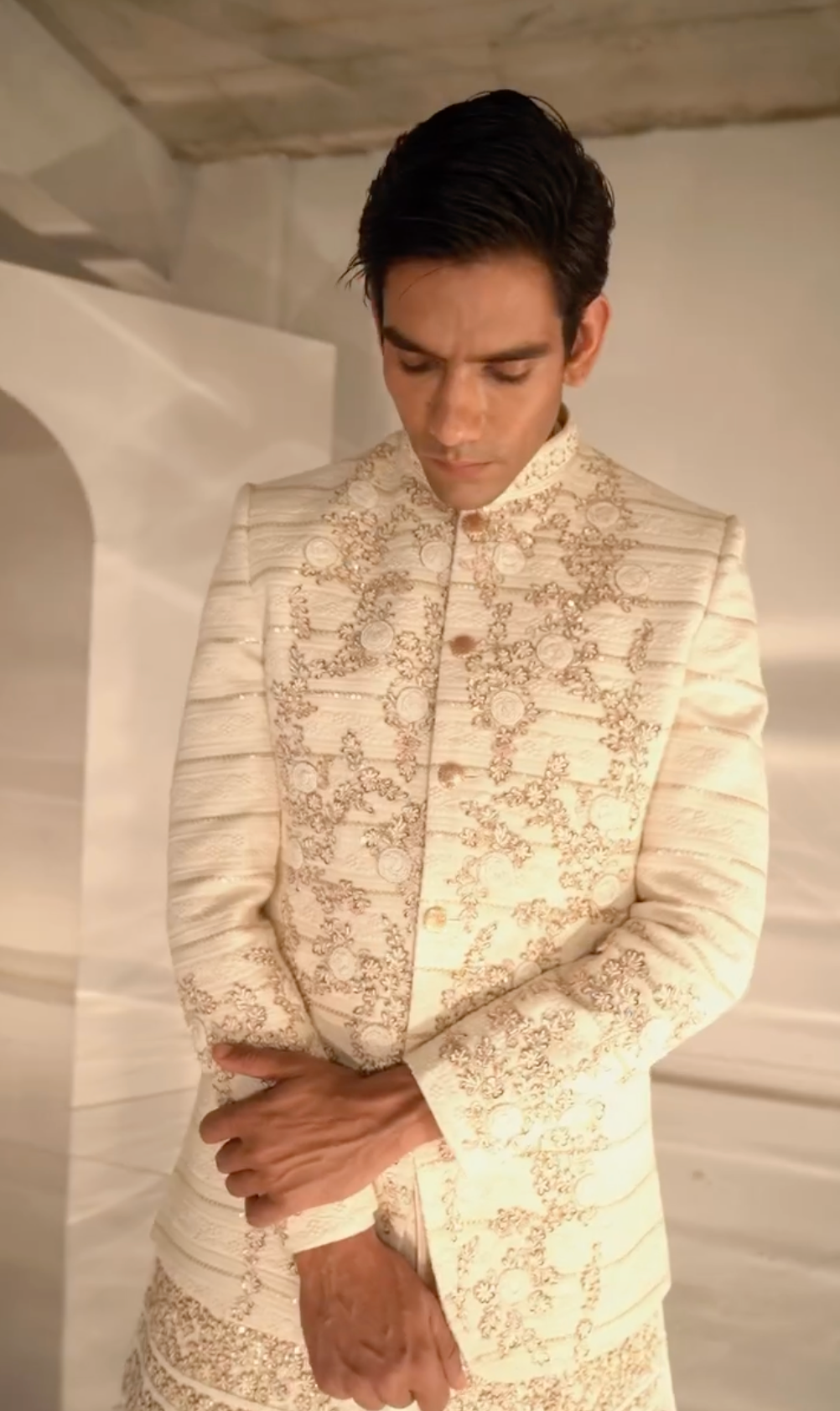 Off-White Sherwani: Understated Elegance