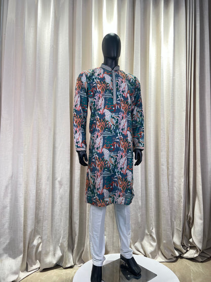 Teal Green Printed Kurta with Abstract Jungle Motifs and Contrast Detailing