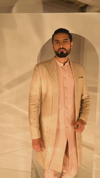 Peach Delight: Effortless Elegance in Indo-Western